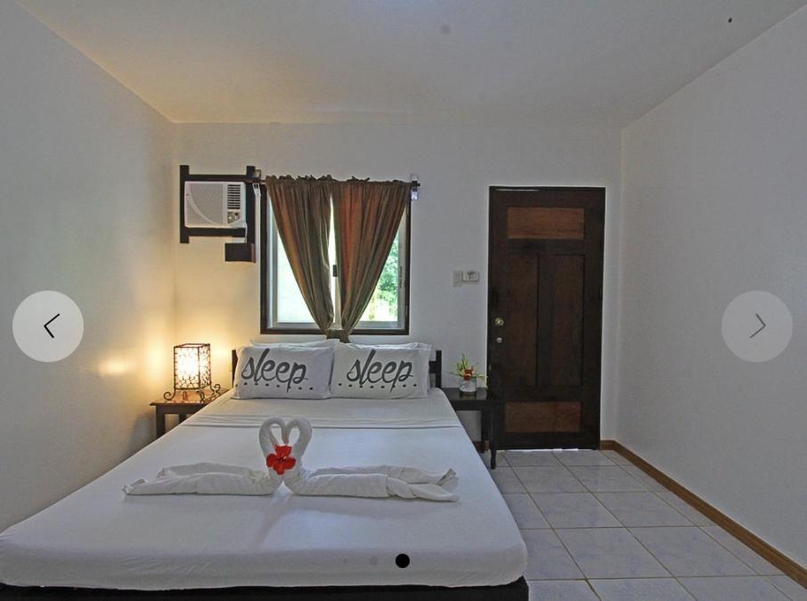 Ocean 101 Beach Resort General Luna  Habitación foto
