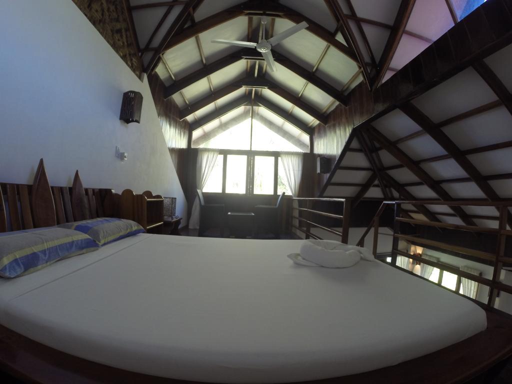 Ocean 101 Beach Resort General Luna  Habitación foto